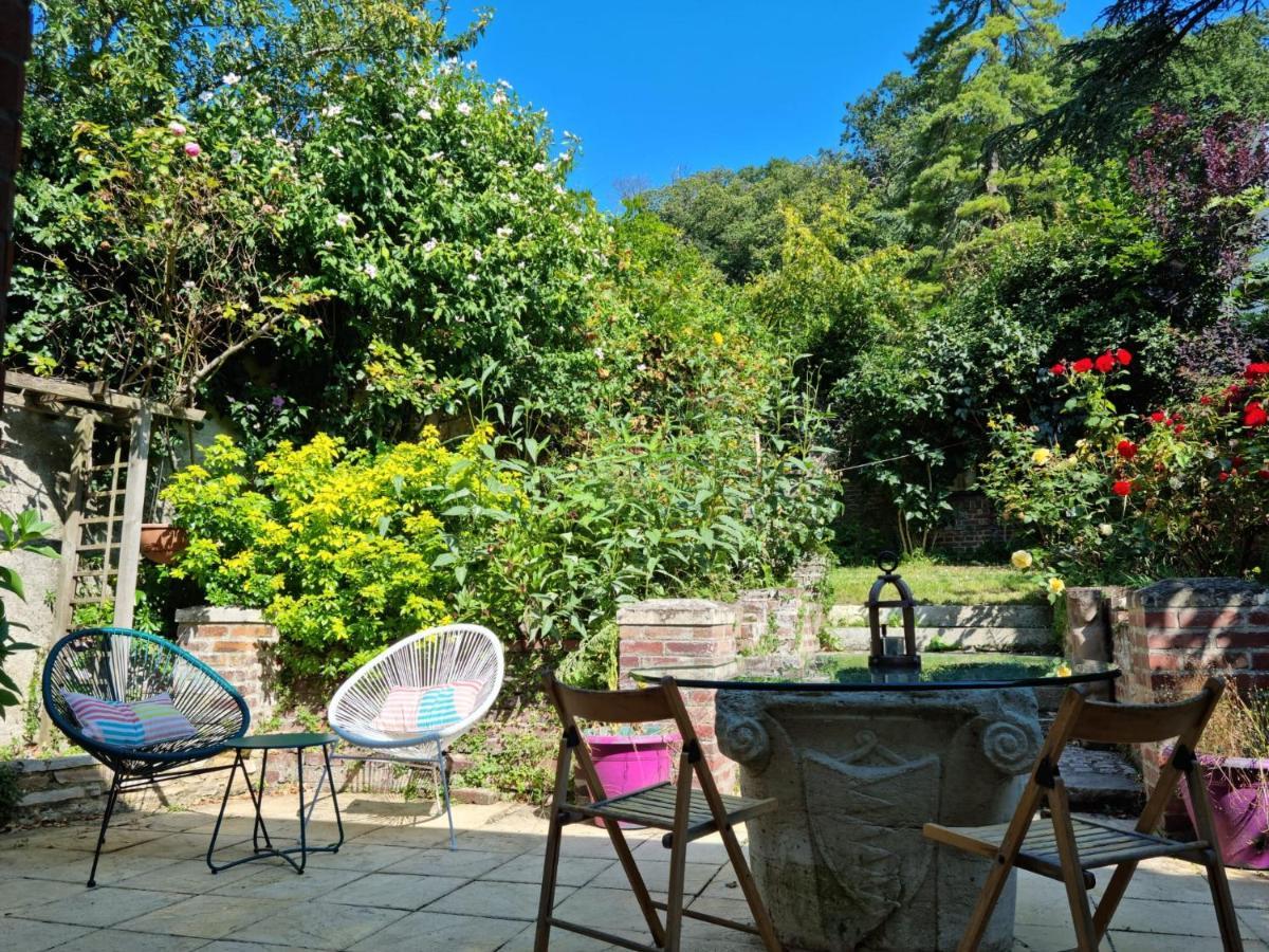Suite De Charme Avec Jacuzzi Et Jardin Privatif Paris Au Calme Saint-Prix  Eksteriør billede