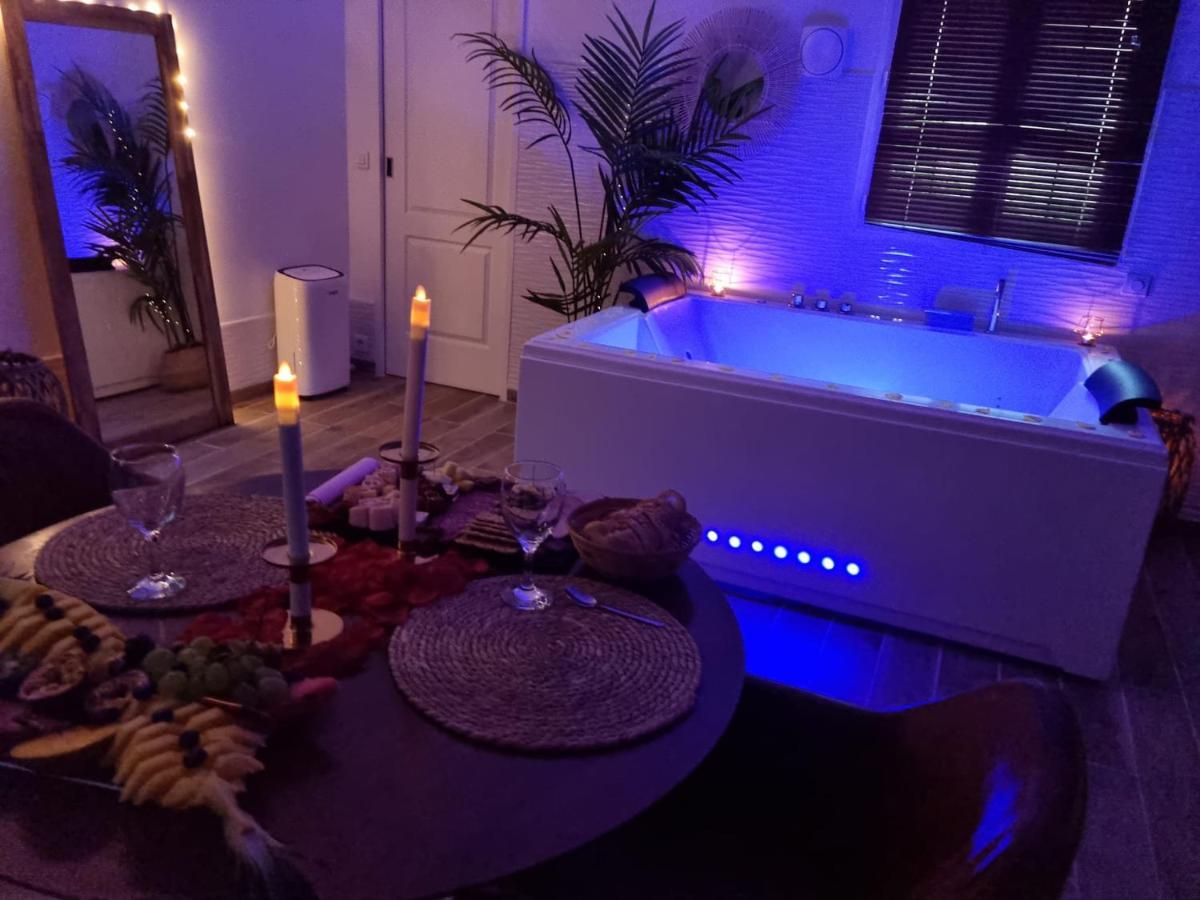 Suite De Charme Avec Jacuzzi Et Jardin Privatif Paris Au Calme Saint-Prix  Eksteriør billede