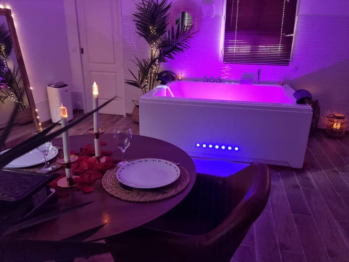 Suite De Charme Avec Jacuzzi Et Jardin Privatif Paris Au Calme Saint-Prix  Eksteriør billede