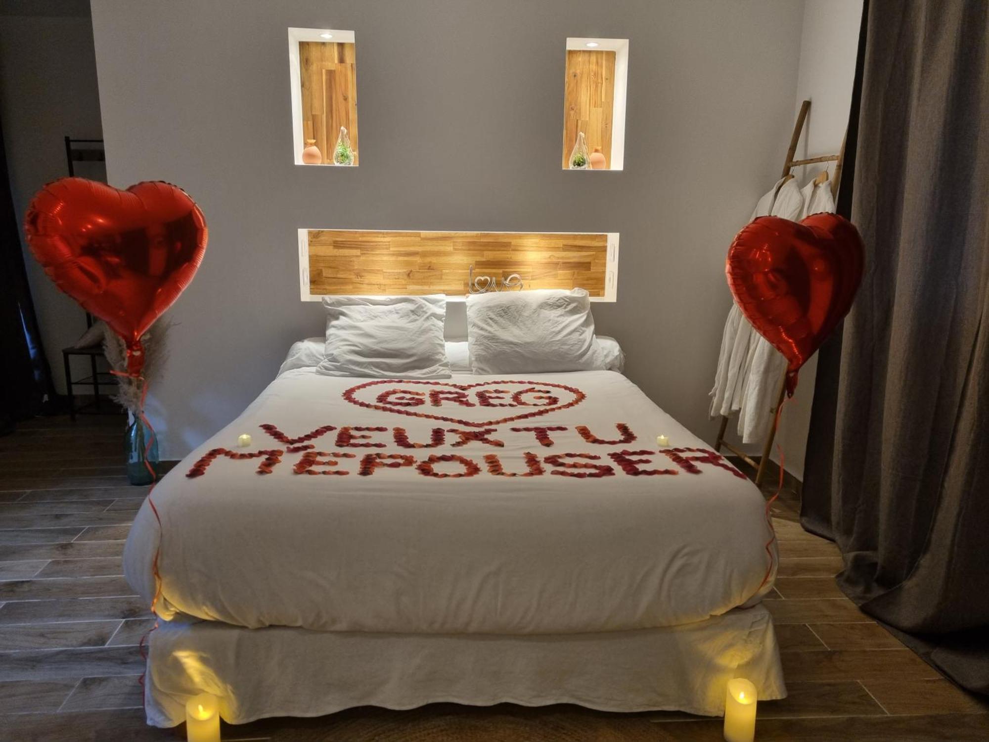 Suite De Charme Avec Jacuzzi Et Jardin Privatif Paris Au Calme Saint-Prix  Eksteriør billede
