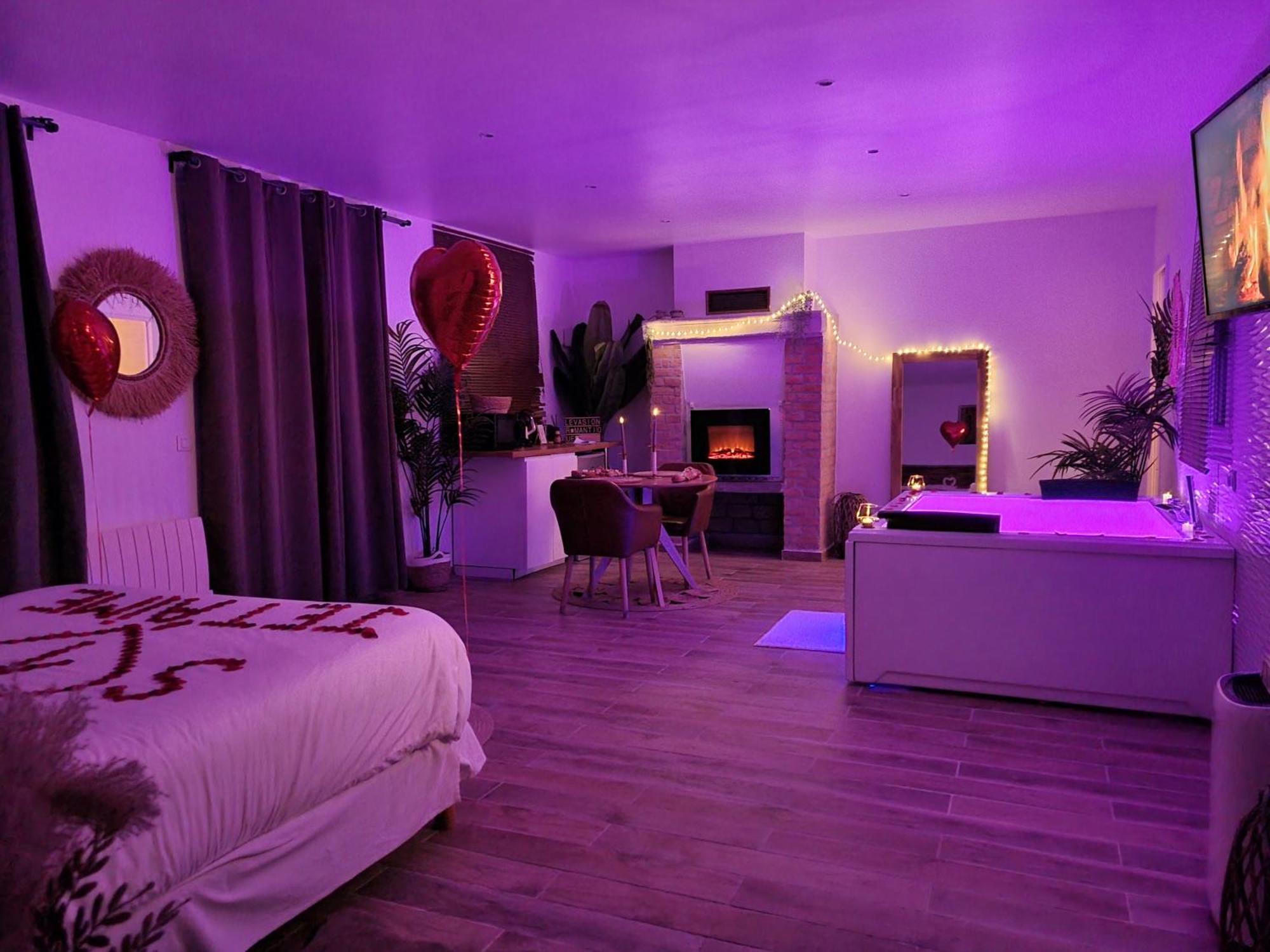 Suite De Charme Avec Jacuzzi Et Jardin Privatif Paris Au Calme Saint-Prix  Eksteriør billede