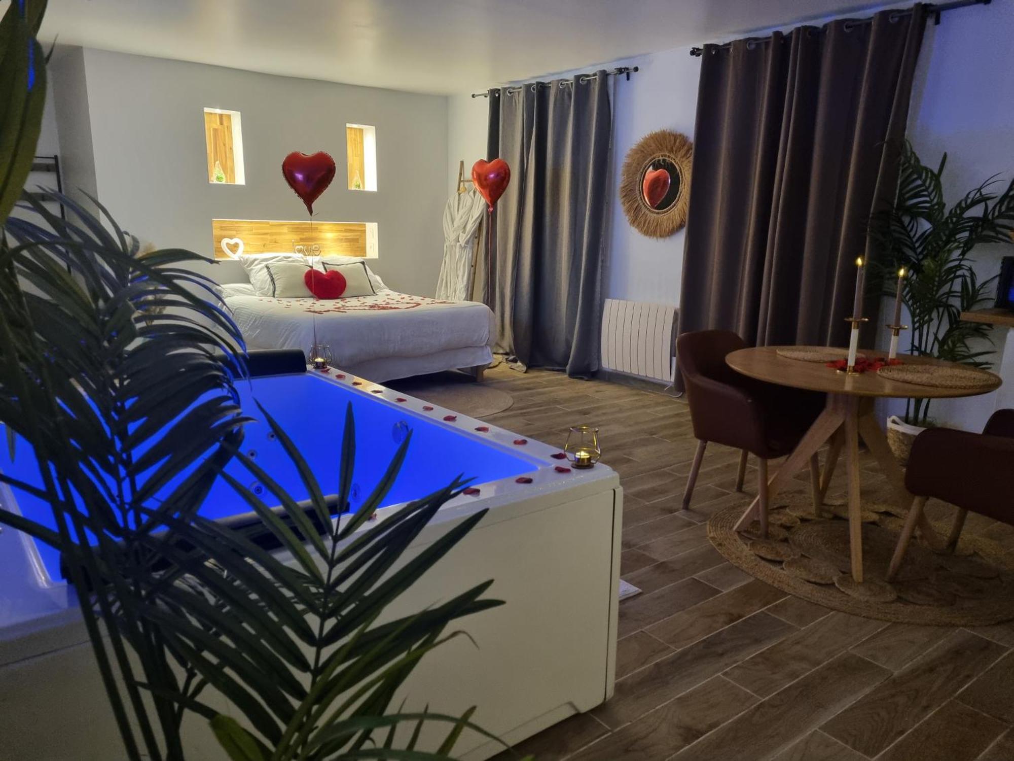 Suite De Charme Avec Jacuzzi Et Jardin Privatif Paris Au Calme Saint-Prix  Eksteriør billede