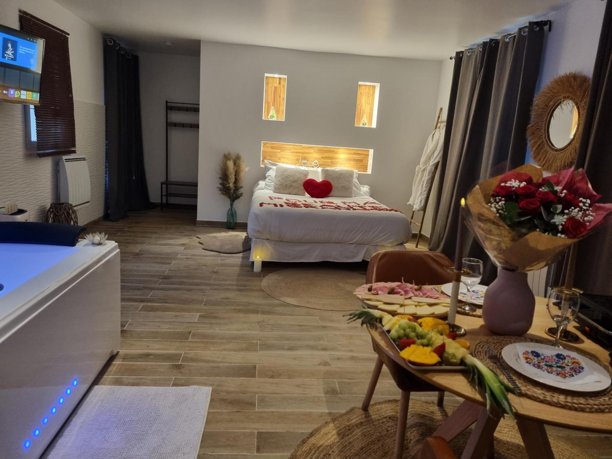 Suite De Charme Avec Jacuzzi Et Jardin Privatif Paris Au Calme Saint-Prix  Eksteriør billede
